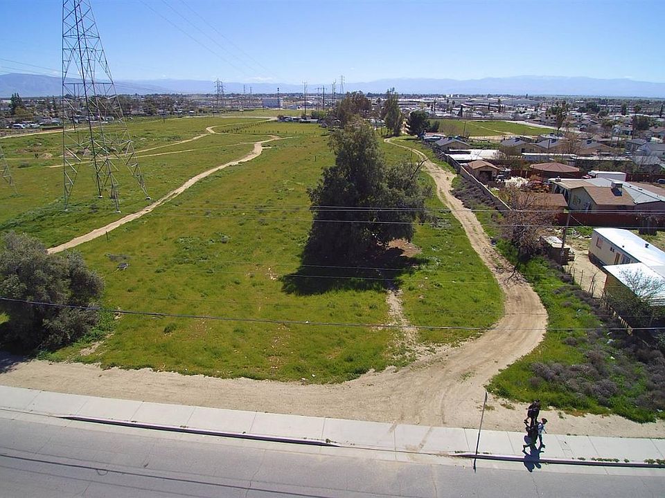 1st image of 5301 Pioneer Dr
