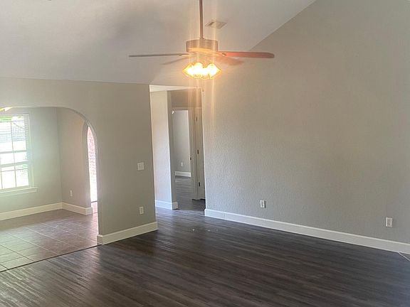 2nd image of 2245 Kelly Lynn Pl