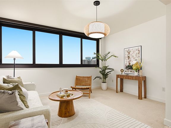 4th image of 600 Queen St APT 1109