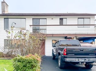 5716 48b Ave, Delta, BC V4K3Z1