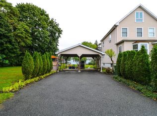 77 Kimble St, Edison, NJ 08817