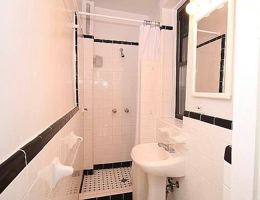 5th image of 120 E 83rd St APT 4D