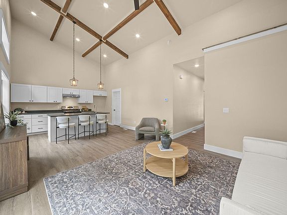 4th image of 834 Oriole Lane