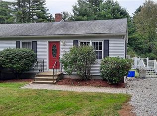 743 Five Mile River Rd, Putnam, CT 06260