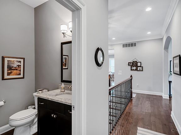 5th image of 8239 Charlies Way