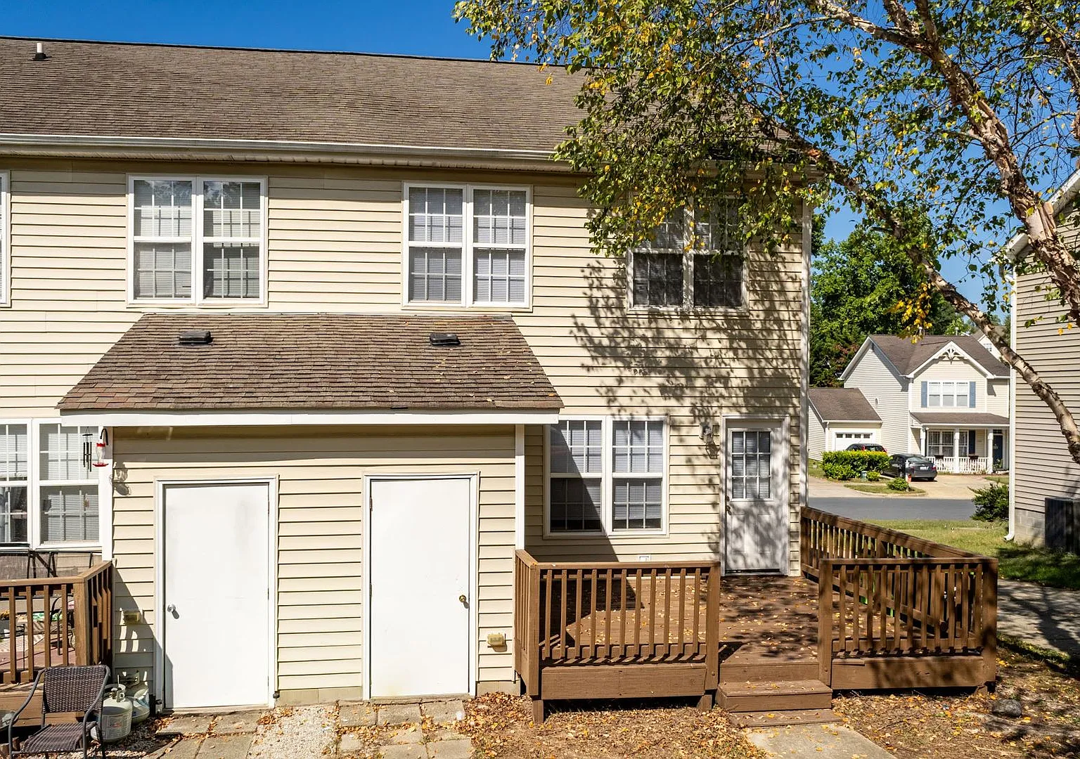 Three Bedroom Home! — Photo 4