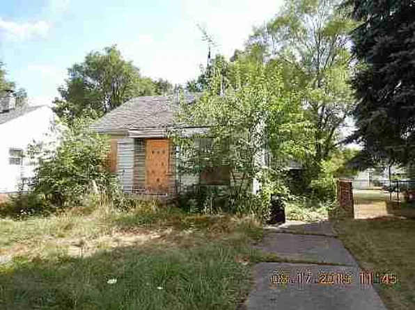 20512 Dresden St, Detroit, MI 48205