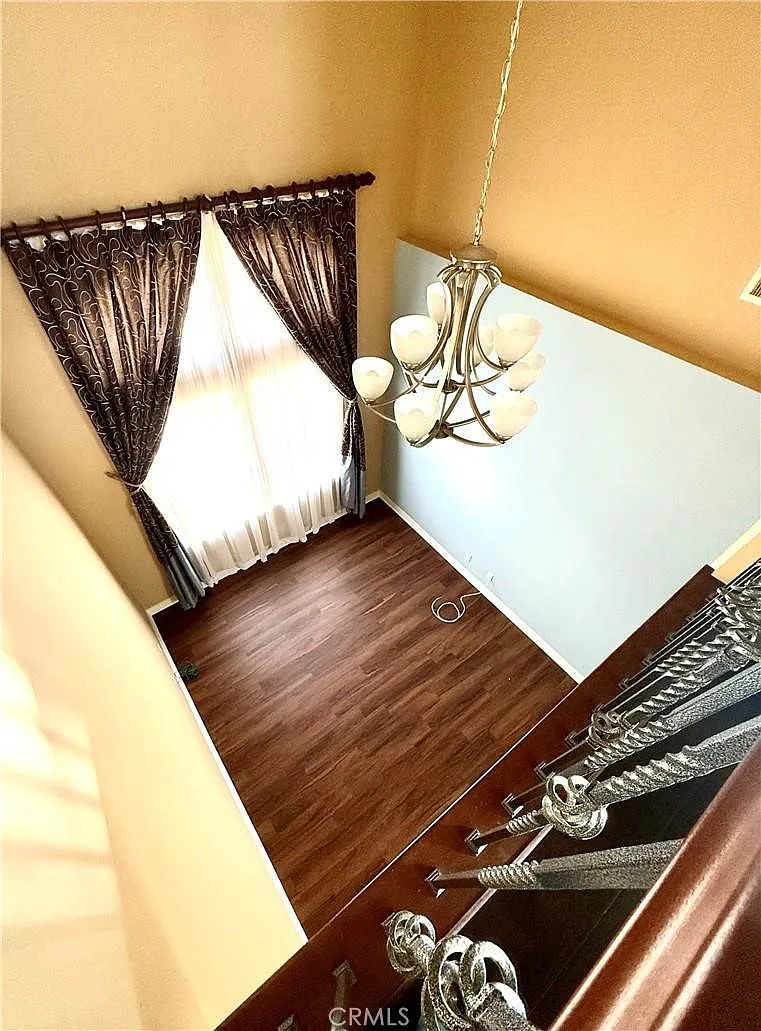 3 bed, 1889 sqft, $4,050 — Photo 1