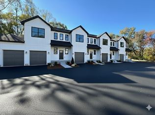 1018 Trinity Rd, York, PA 17408