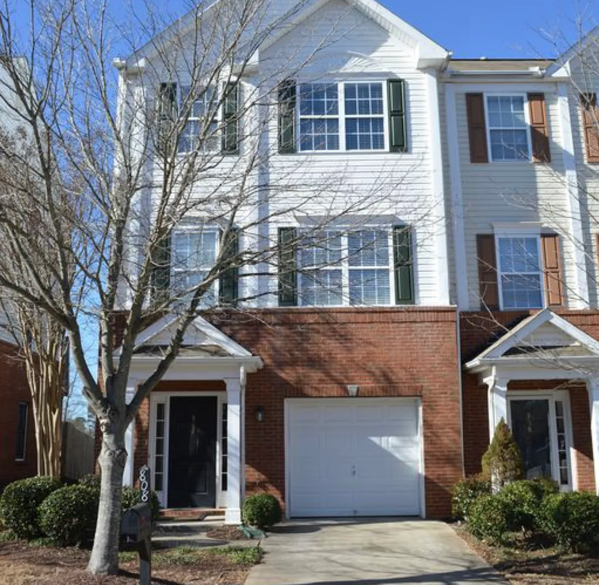 808 Giverny Ct — Photo 1