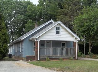 313 Taylor Ave, Charleston, IL