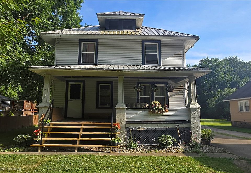 1st image of 75 Sherrard Ave