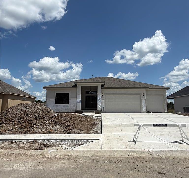 1st image of 2343 Foxtail Dr