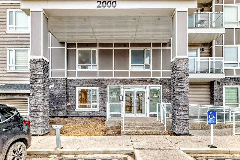 Building Photo - 76 Cornerstone Ave NE #2321