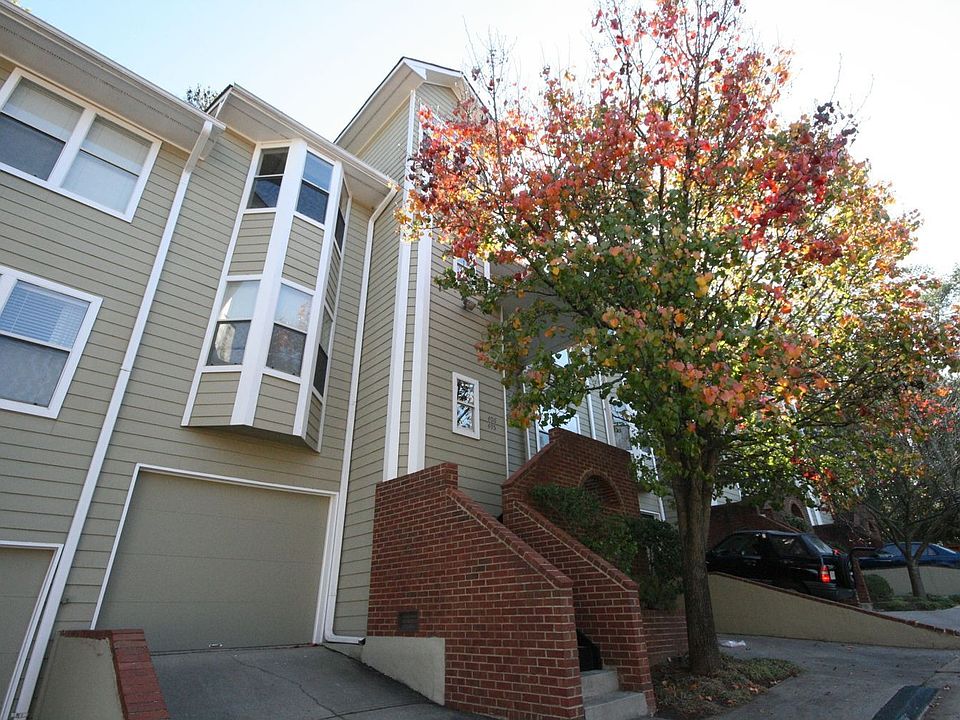 3 Story Townhome Style Condo