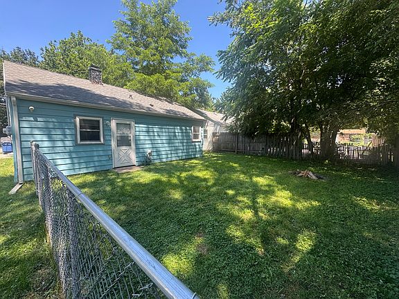 2nd image of 1309 Springland Ave