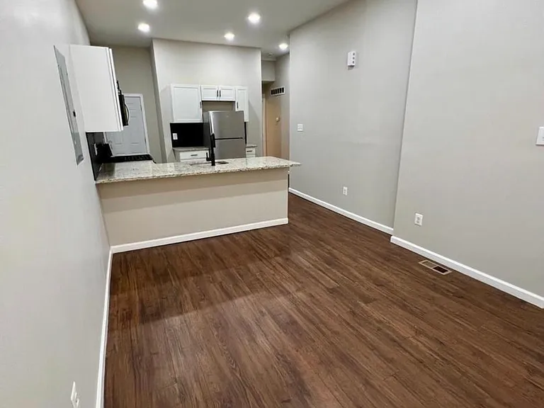 3904 Aspen St #1 — Photo 2