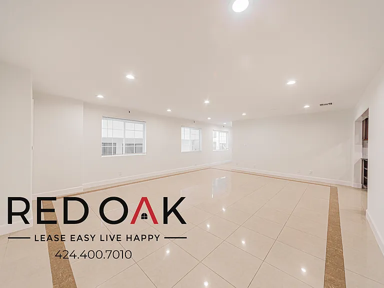 317 S Hamel Rd #A — Photo 1