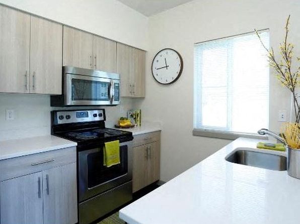 18025 SE 272nd St APT J303