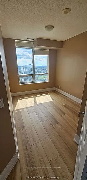 330 Burnhamthorpe Rd W #2309 — Photo 8