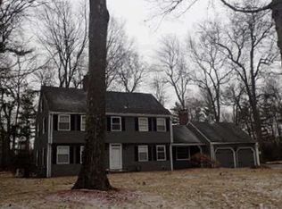 96 Old Village Ln, North Andover, MA 01845