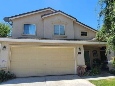 915 Sandra St, Los Banos, CA, 93635