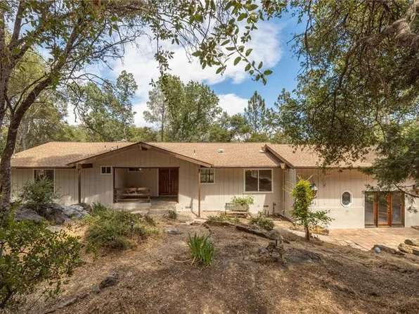 32413 Chickasaw Rd, Coarsegold, CA 93614