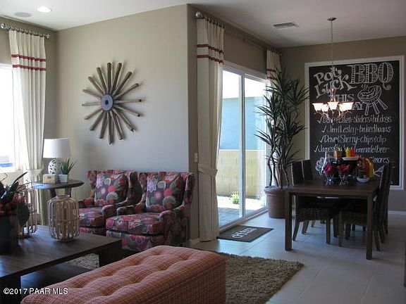 4th image of 789 N Soto St #5
