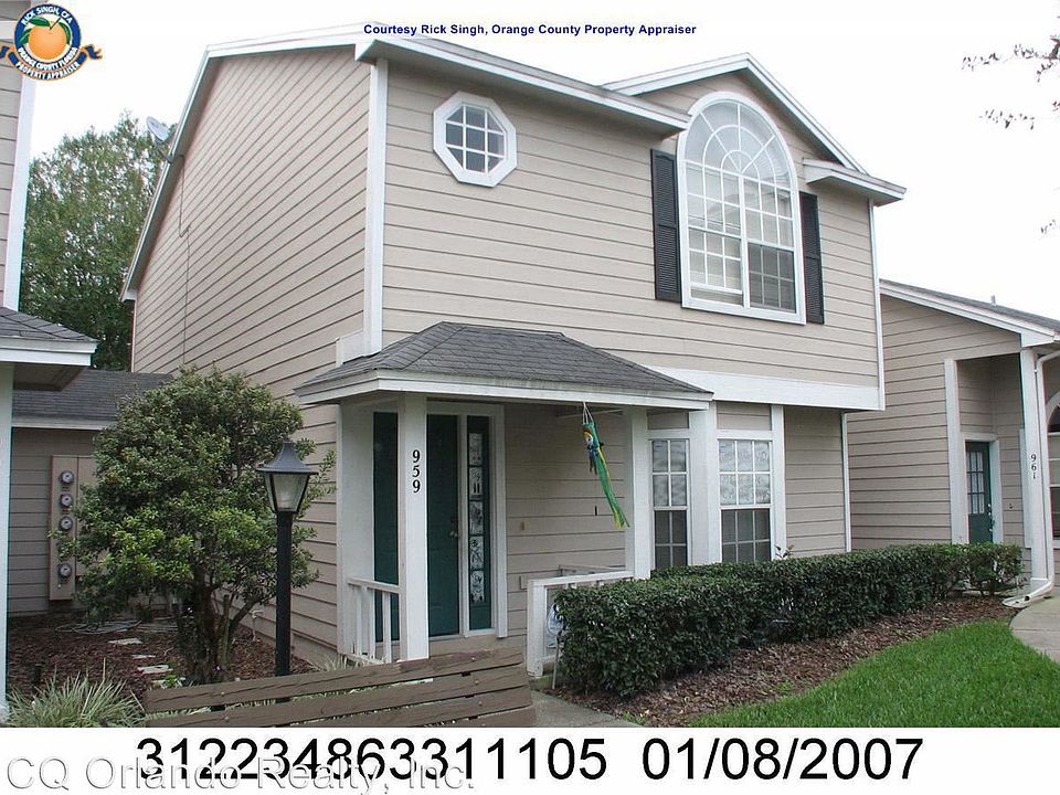 2nd image of 959 Sykes Ct