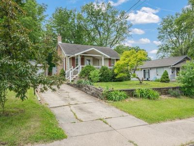720 E Moneta Ave, Peoria Heights, IL, 61616