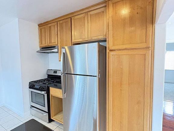 5th image of 4931 Coronado Ave #0