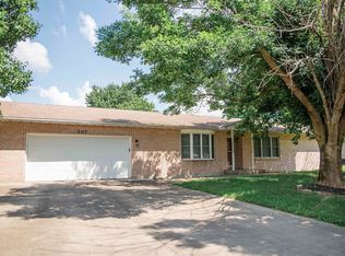 207 Ash St, Ursa, IL 62376