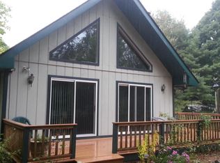 1029 Reef Road, Indian River, MI 49749