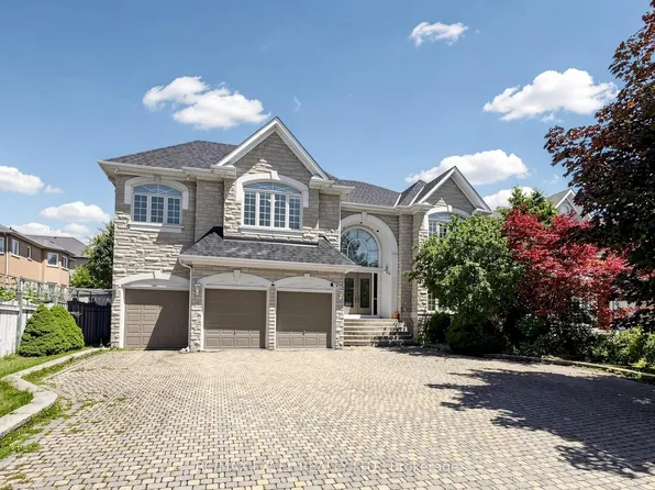 16 Frybrook Cres, Richmond Hill, ON L4B 4B8