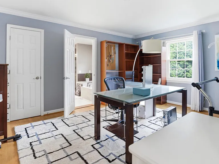 7715 Crossover Dr — Photo 46