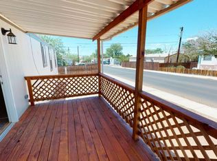 31 Amado St, Page, AZ 86040