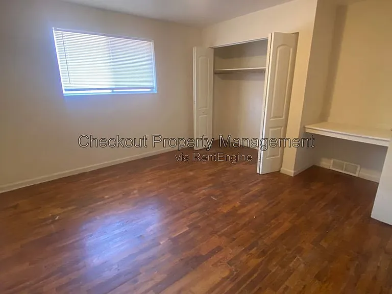 Timber Place Apartments — Photo 16