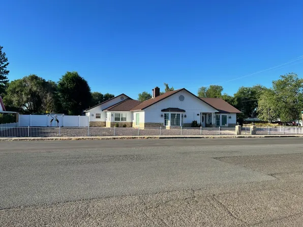 201 E 8th St, Alturas, CA 96101
