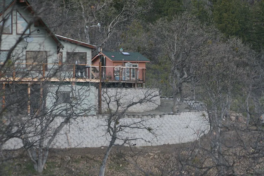 1034 Chaparral Rd photo 1