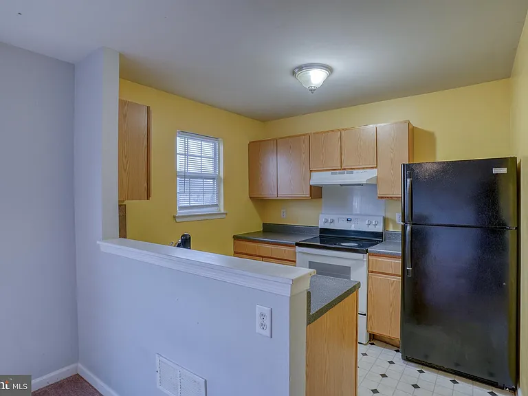 407 Champs Ln — Photo 14