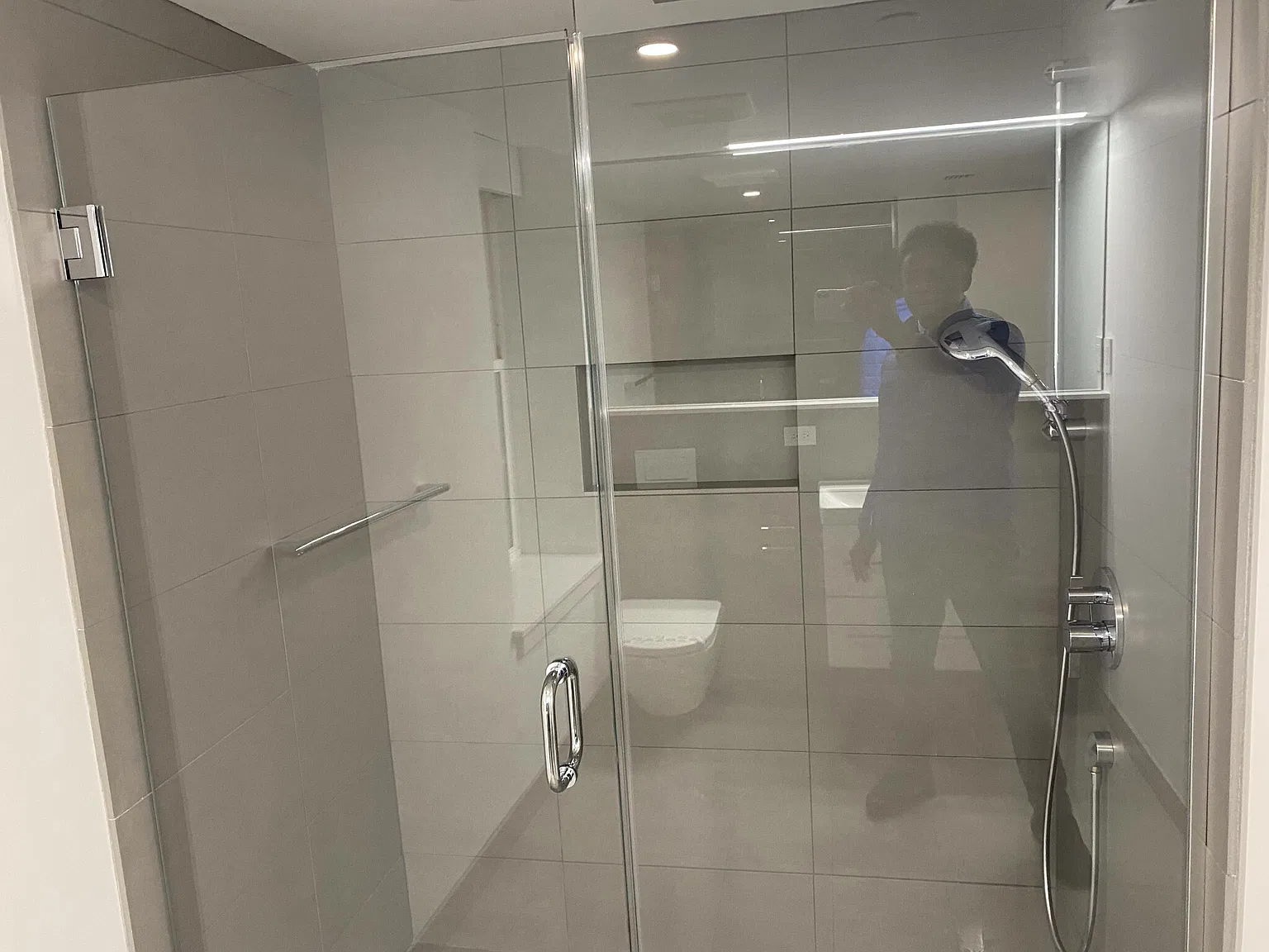 Studio, 9999 sqft, $2,950 — Photo 3