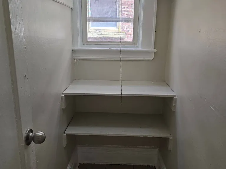 83 Montgomery Ave #2 — Photo 7