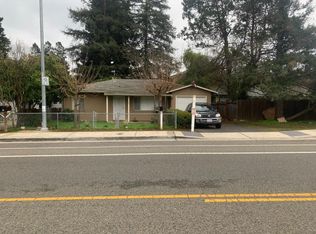 160 W Dunne Ave, Morgan Hill, CA 95037