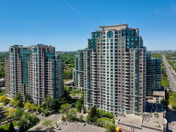 7 Lorraine Dr #210, Toronto, ON M2N 7H2