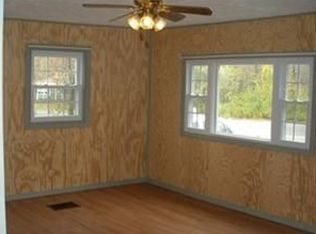 55 Newell St, Gorham, ME 04038