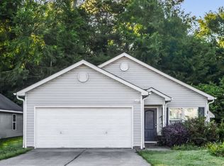 30 Victoria Blvd, Oxford, GA 30054