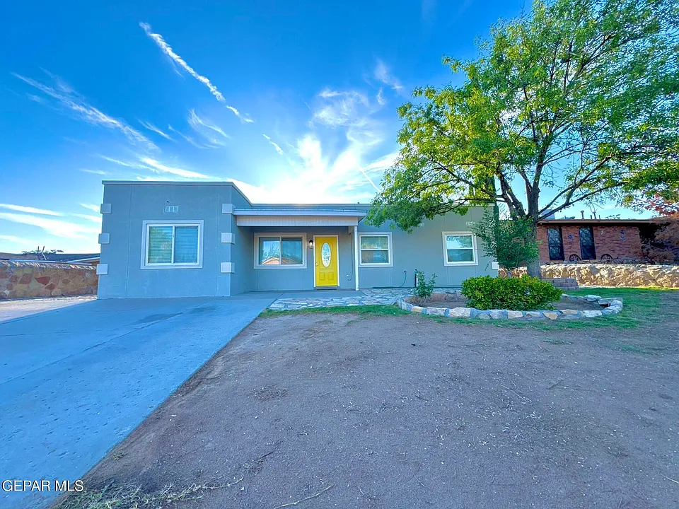 1640 Doug Olson Dr