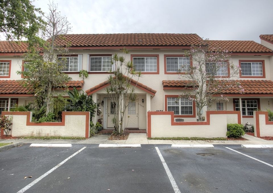 1st image of 9515 NW 42nd St
