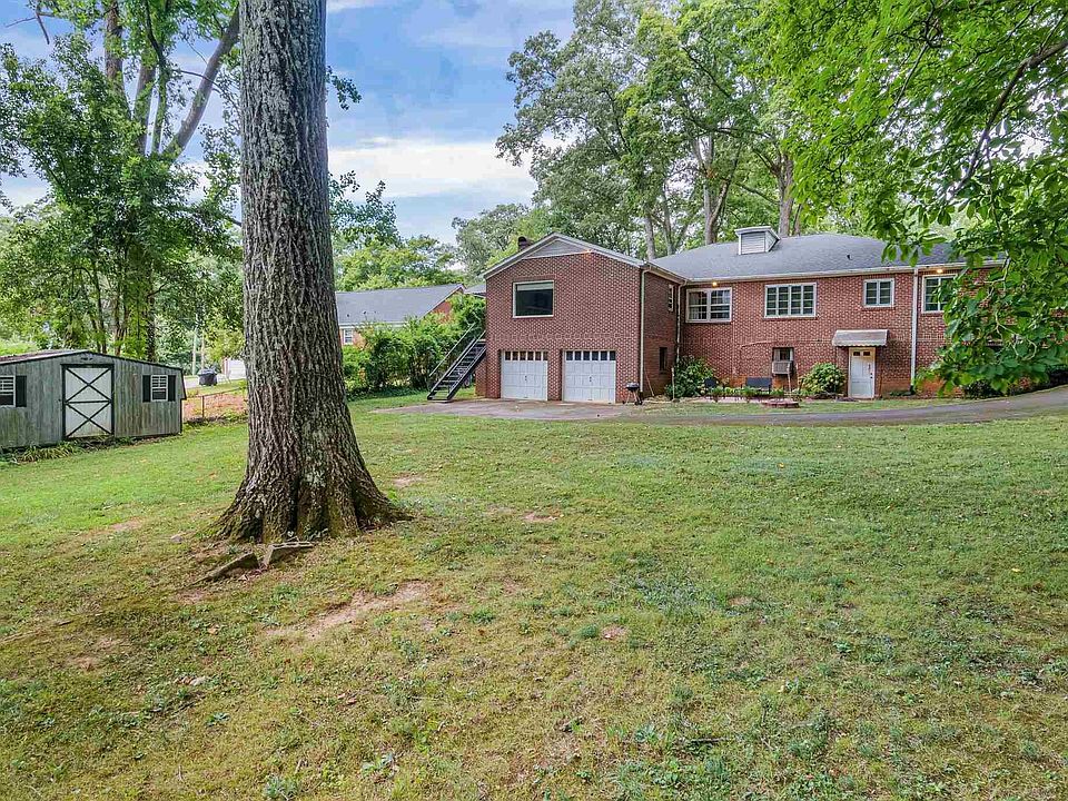 395 Forest Ave, Spartanburg, SC 29302 Zillow