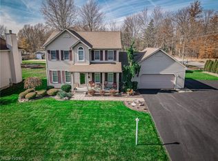 1850 Countryside Dr, Youngstown, OH 44515